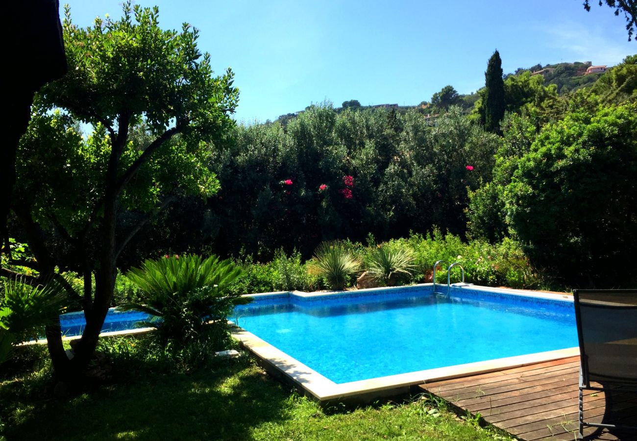 Villa à Maracalagonis - Holiday rental in Torre delle Stelle, Sardinia