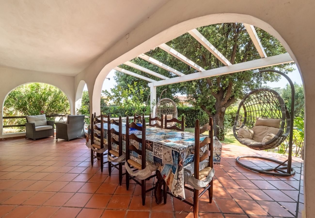 Villa à Maracalagonis - Holiday rental in Torre delle Stelle, Sardinia