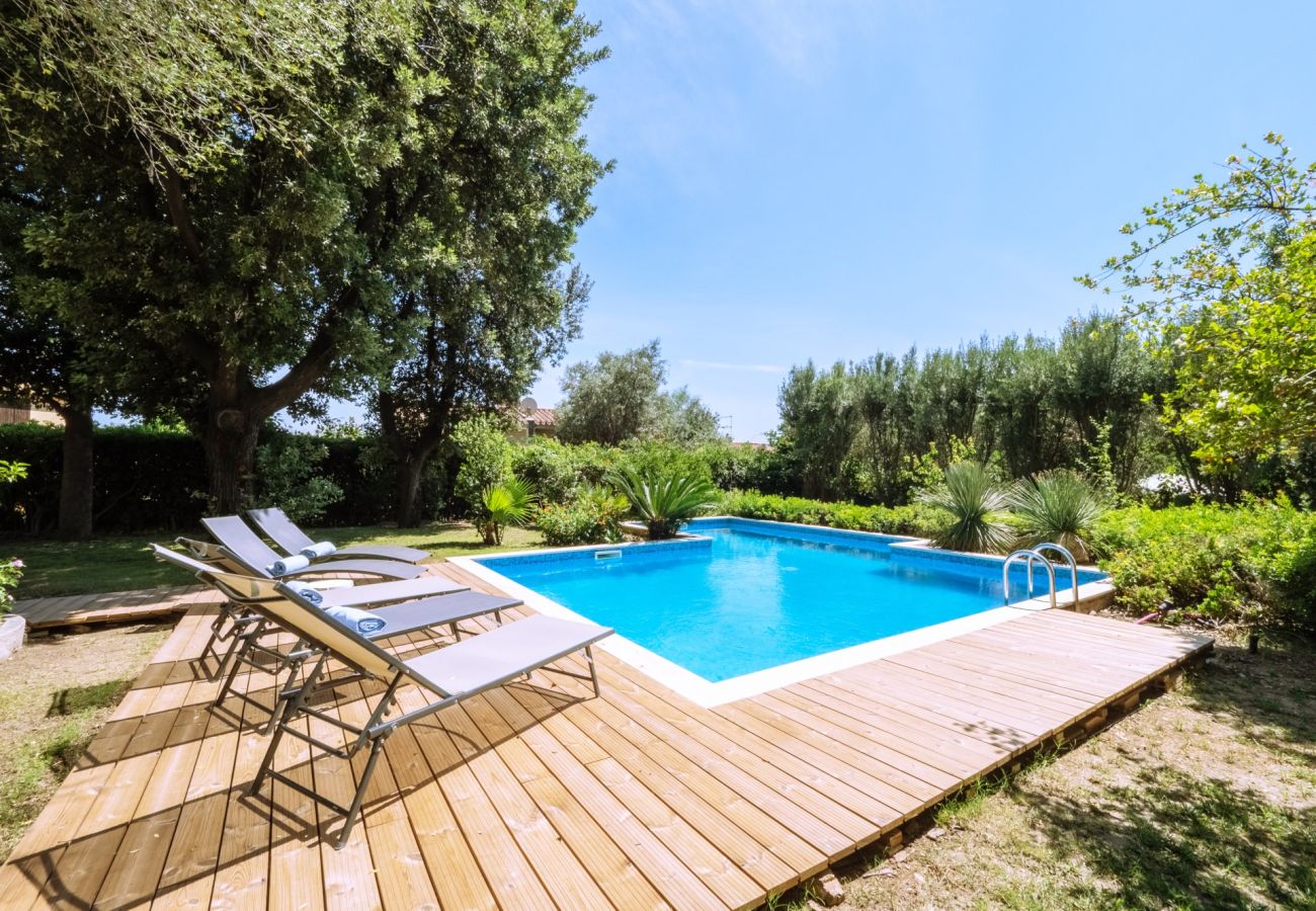 Villa à Maracalagonis - Holiday rental in Torre delle Stelle, Sardinia