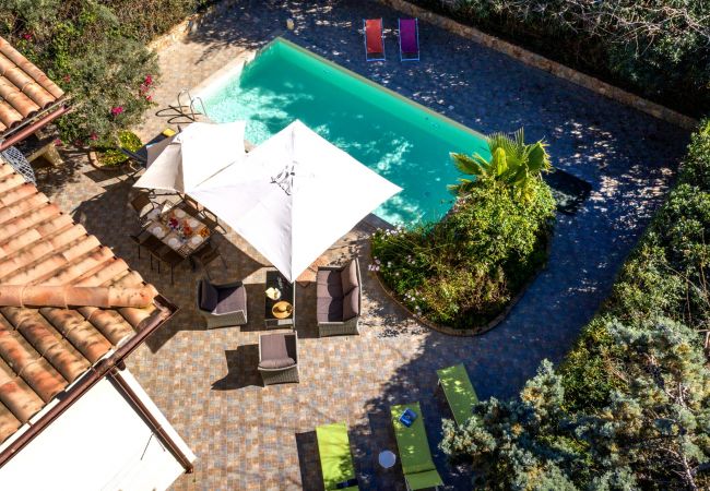 Villa à Maracalagonis - Holiday villa with pool in Torre delle Stelle Villa à Maracalagonis - Holiday villa with pool in Torre delle Stelle