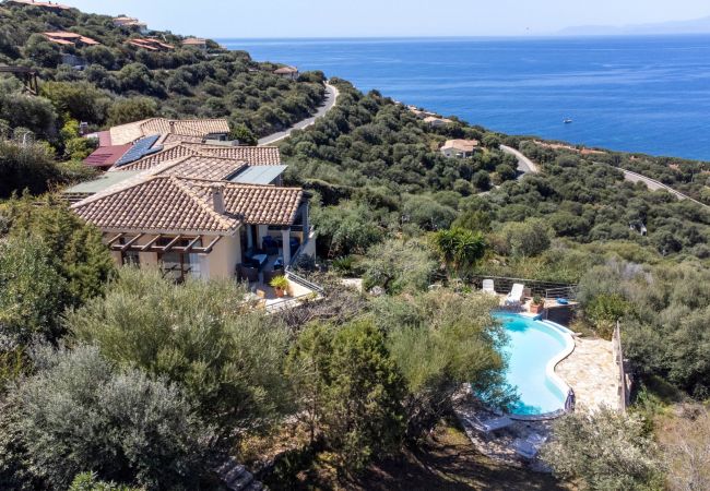 Villa à Quartu Sant´Elena - Holiday home with pool to rent in South Sardinia