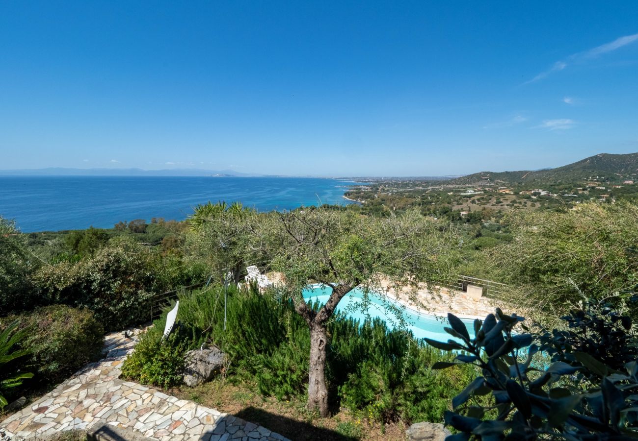 Villa à Quartu Sant´Elena - Holiday home with pool to rent in South Sardinia