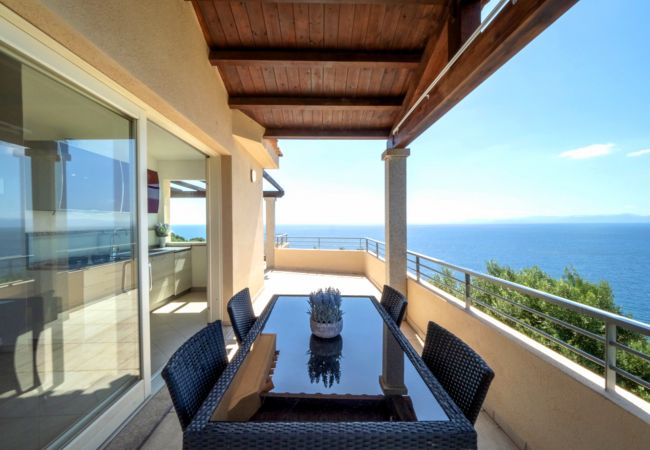 Villa a Quartu Sant´Elena - Villa to rent with pool and sea views in Sardinia Villa a Quartu Sant´Elena - Villa to rent with pool and sea views in Sardinia