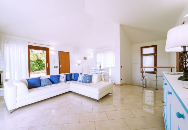 Villa a Quartu Sant´Elena - Holiday home with pool to rent in South Sardinia Villa a Quartu Sant´Elena - Holiday home with pool to rent in South Sardinia