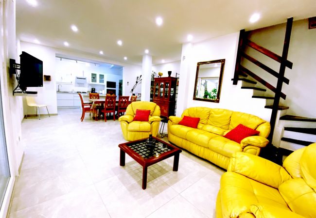 Villa in Maracalagonis - Holiday rental in Torre delle Stelle, Sardinia Villa in Maracalagonis - Holiday rental in Torre delle Stelle, Sardinia