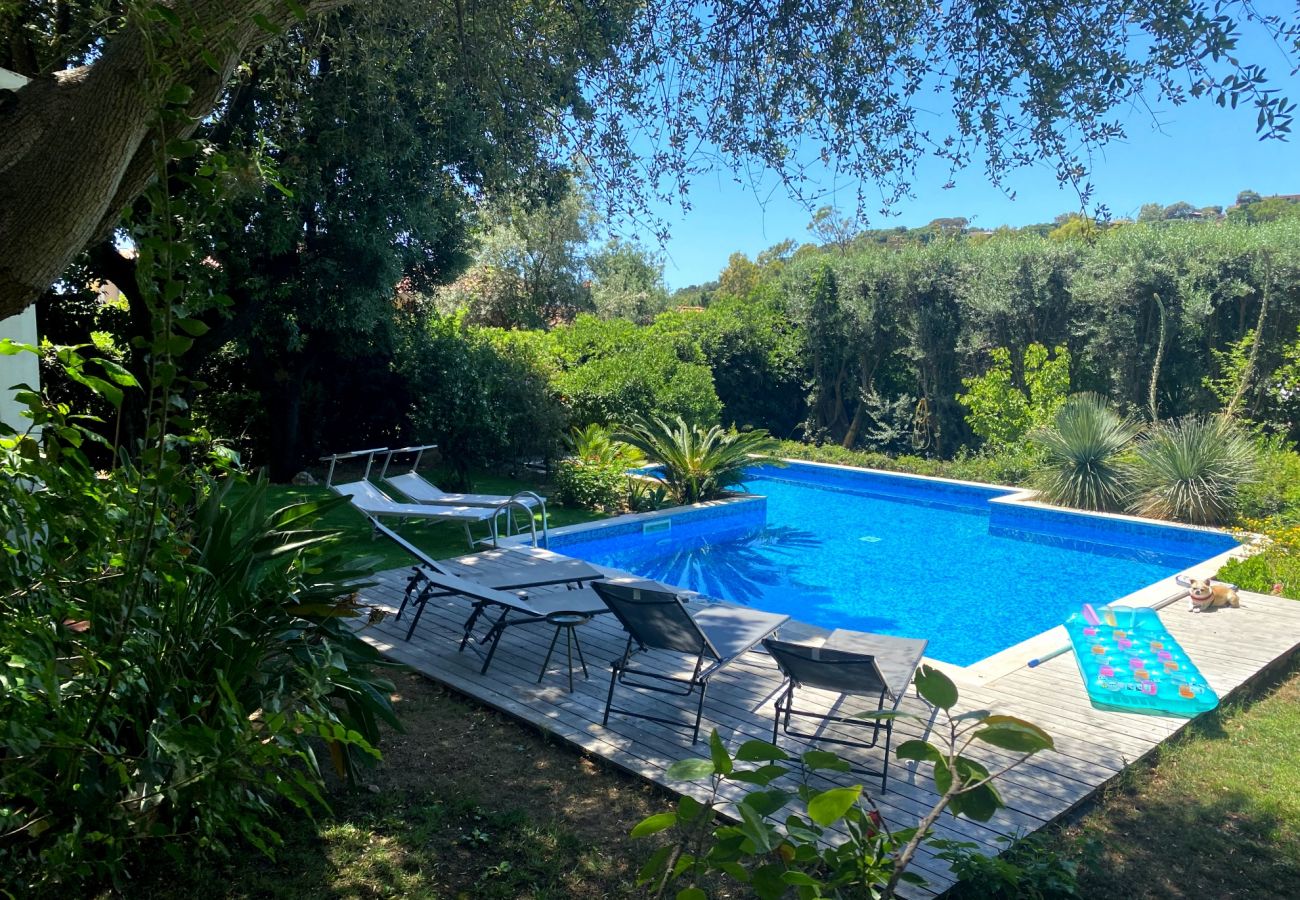 Villa in Maracalagonis - Holiday rental in Torre delle Stelle, Sardinia