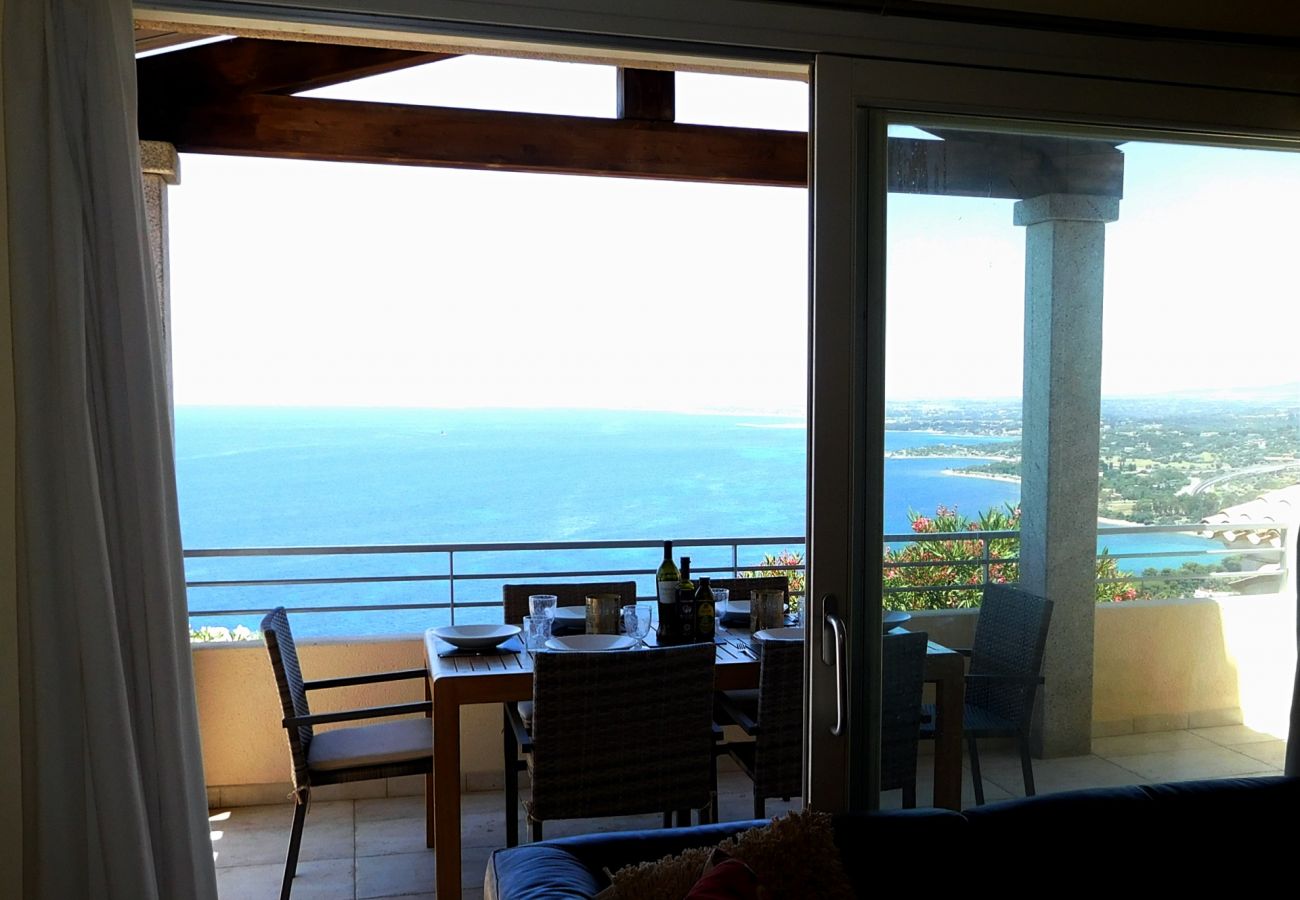 Villa in Quartu Sant´Elena - Sardinia villa with pool and sea views to rent
