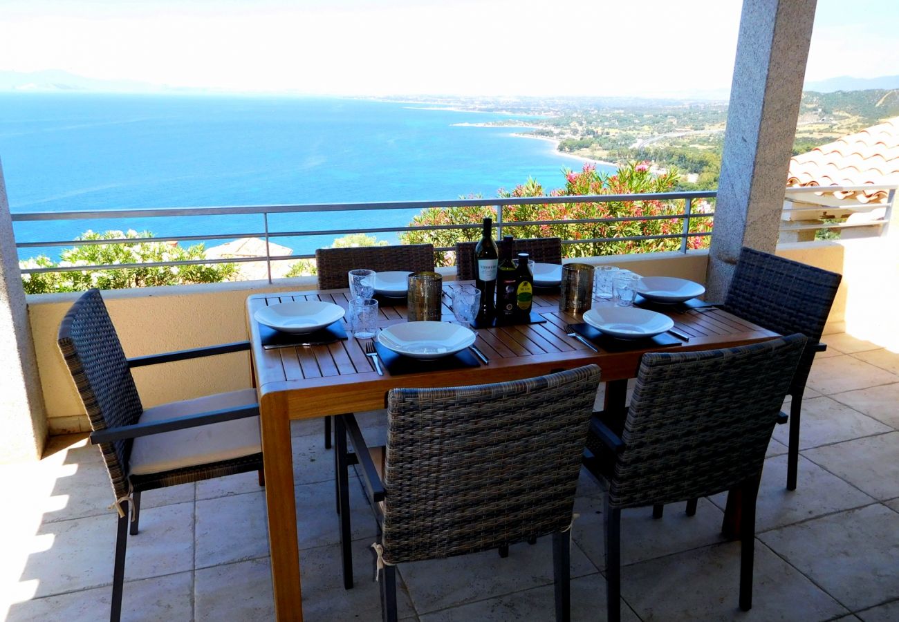 Villa in Quartu Sant´Elena - Sardinia villa with pool and sea views to rent