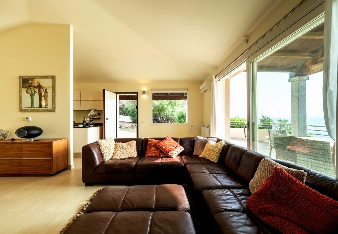 Villa in Quartu Sant´Elena - Sardinia villa with pool and sea views to rent
