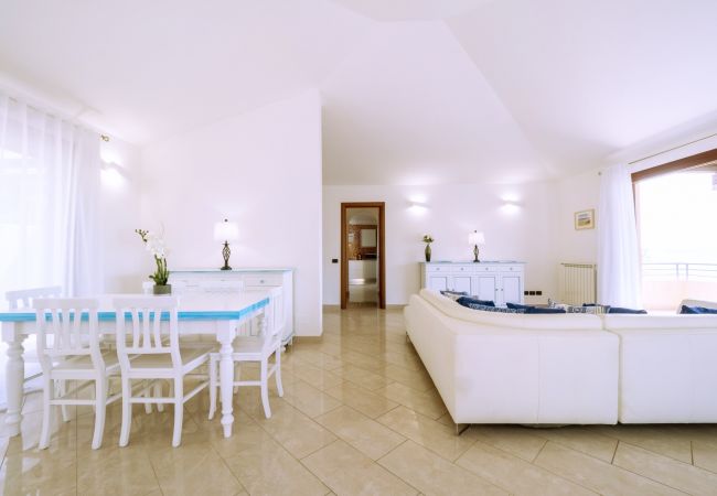 Villa in Quartu Sant´Elena - Holiday home with pool to rent in South Sardinia Villa in Quartu Sant´Elena - Holiday home with pool to rent in South Sardinia