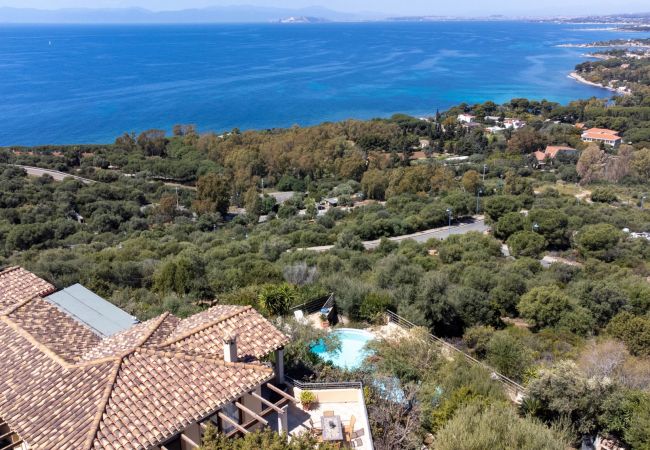 Villa in Quartu Sant´Elena - Holiday home with pool to rent in South Sardinia Villa in Quartu Sant´Elena - Holiday home with pool to rent in South Sardinia